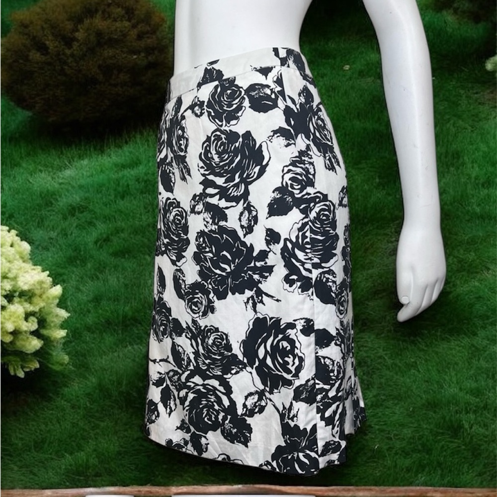 White House Black Market Rose Pencil Silk Skirt New